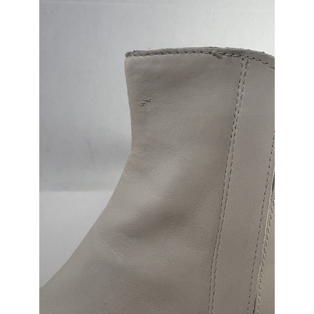 Calvin Klein Women's Amina Leather Block Heel Chelsea Boots Chic Cream Size 8M - Picture 3 of 8